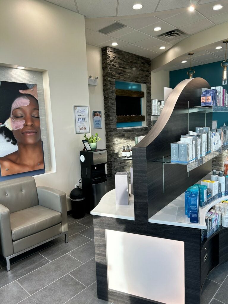 Erin and Layton Phillips' Journey with Hand & Stone