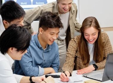 The 2SLGBTQI+ Entrepreneurship Program: New Opportunities for LGBTQ+ Business Owners in Canada