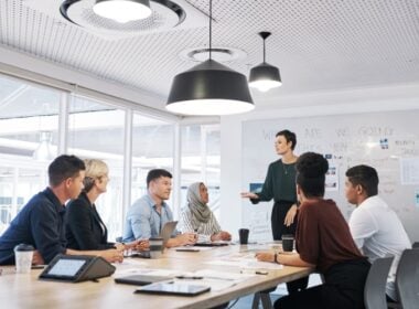 How to Work for a Narcissist and Still Get Promoted